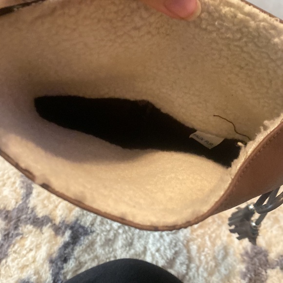 high boots - Picture 3 of 7